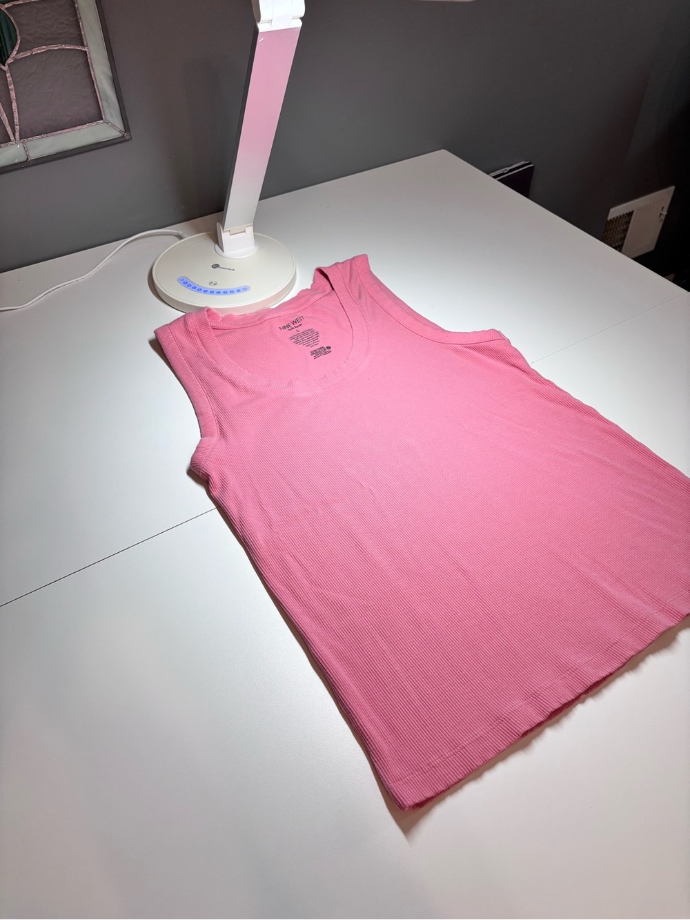 Nine West Pink or Coral Ribbed Sleeveless Tank Women’s Size L Great Condition